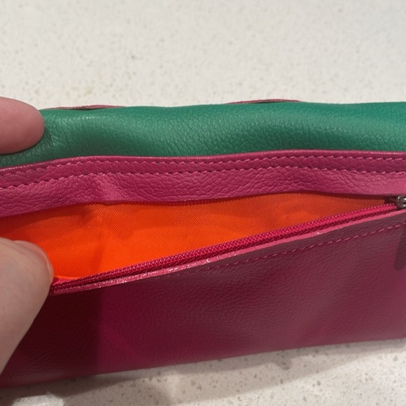 Bissle from Columbia- multi color leather trifold wallet. - Picture 3 of 7